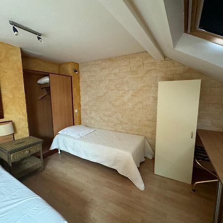 Hotel Bosquet Pau Centre - Self Check In Budget Hotel Экстерьер фото