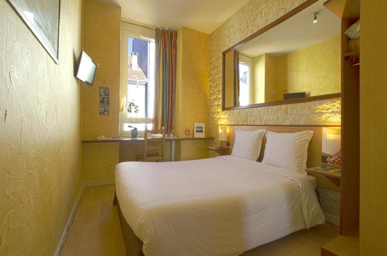 Hotel Bosquet Pau Centre - Self Check In Budget Hotel Экстерьер фото