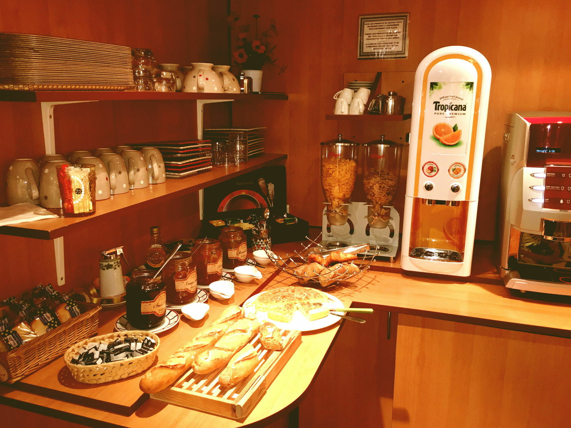 Hotel Bosquet Pau Centre - Self Check In Budget Hotel Экстерьер фото